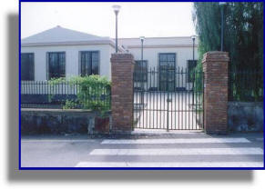 Scuola Elementare ( Località Archi ) -  Scuola dell'infanzia ( Località Archi ) - PLESSO "S. GIOVANNI BOSCO" PLESSO "COLLODI"