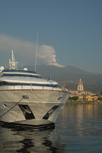 nave-vert