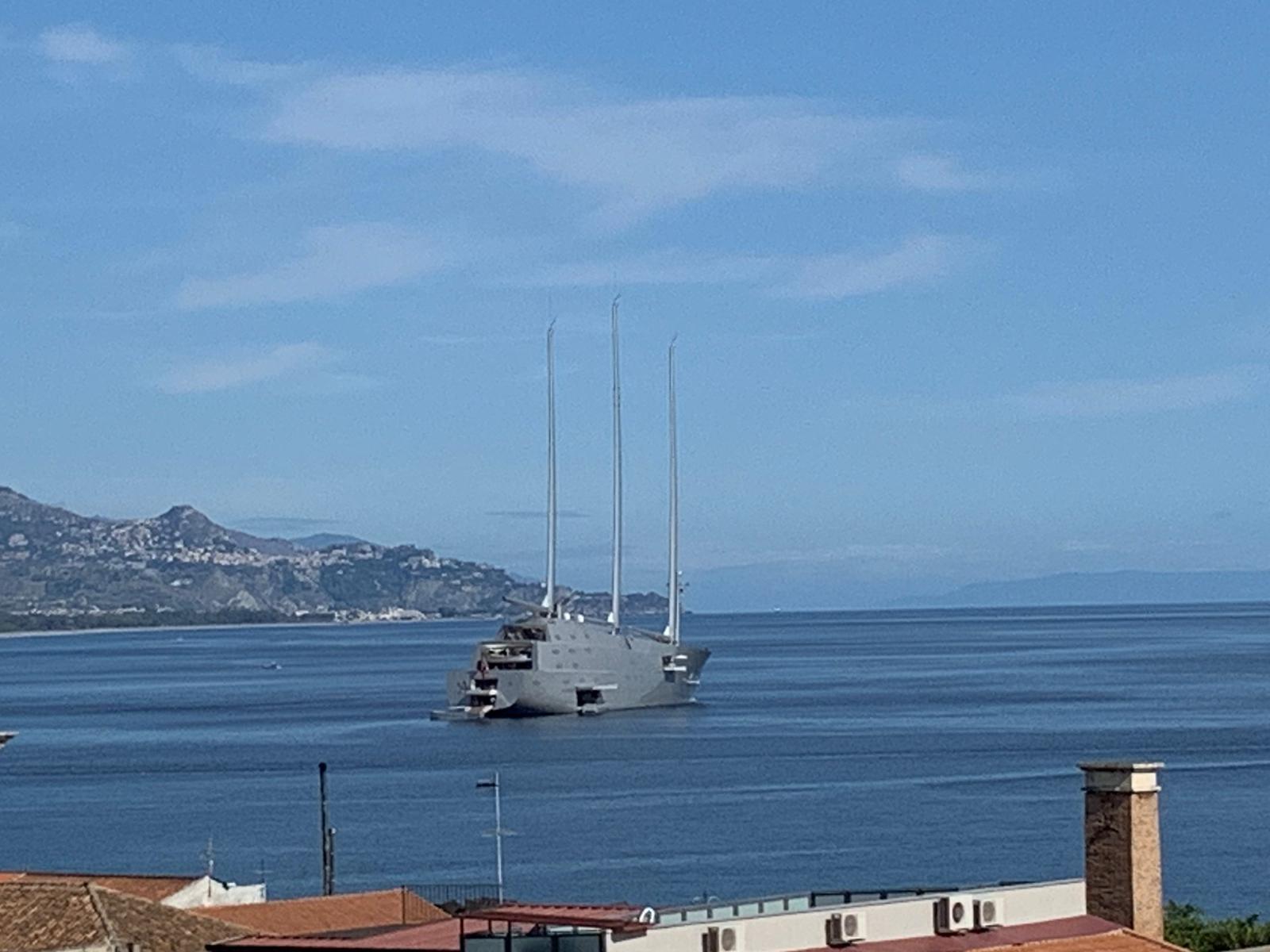 Il mare di Riposto, grande palcoscenico 
