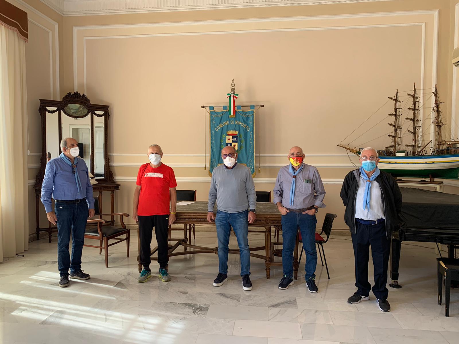 Sindaco riceve atleta alpino elio brusamento